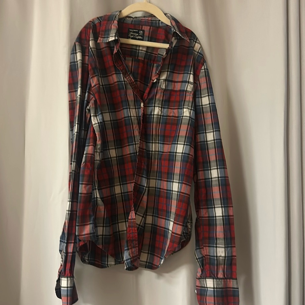 American eagle woman button front long sleeve shirt size s/p